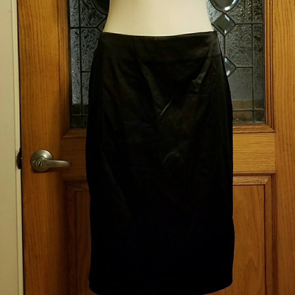 Geisha Satin Pencil Skirt 6